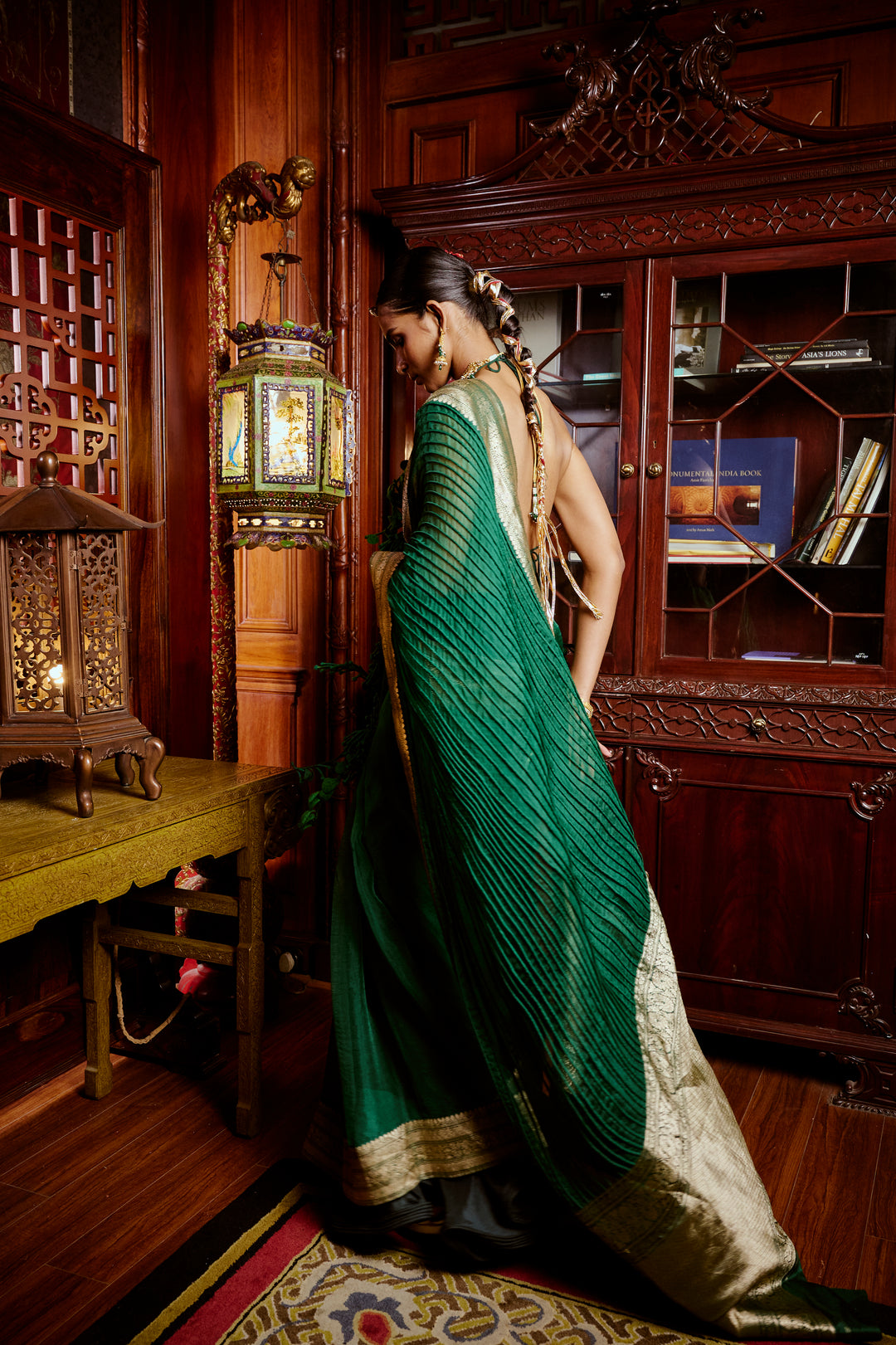 Deep Green Corded Banarasi Saree & Leaf Blouse