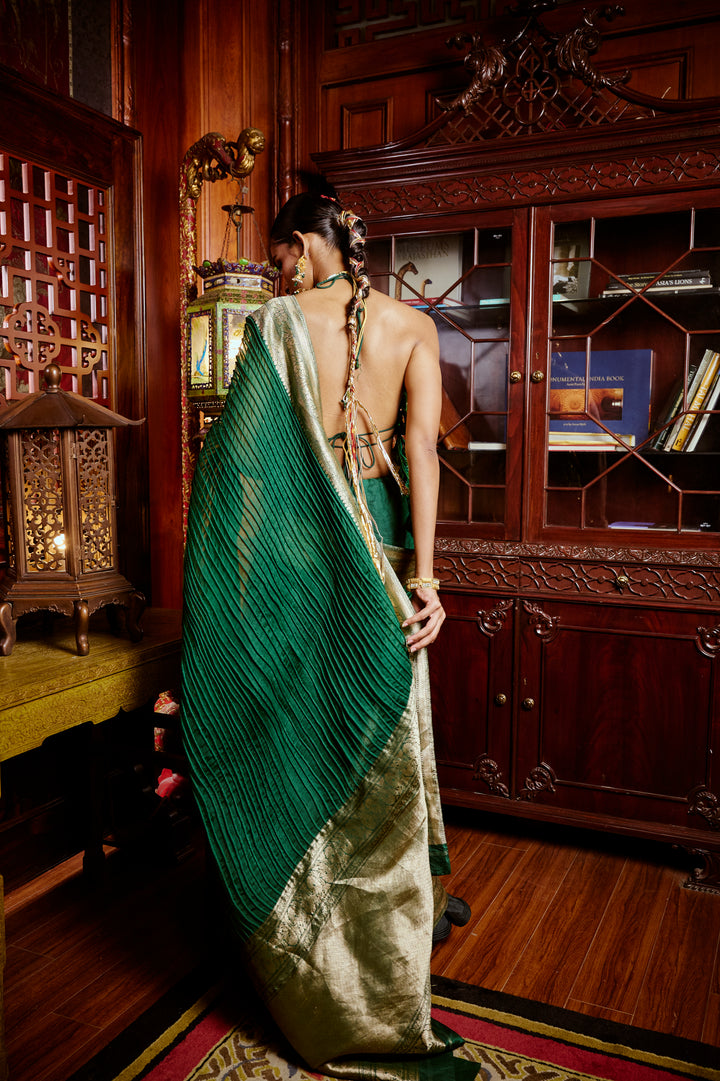 Deep Green Corded Banarasi Saree & Leaf Blouse