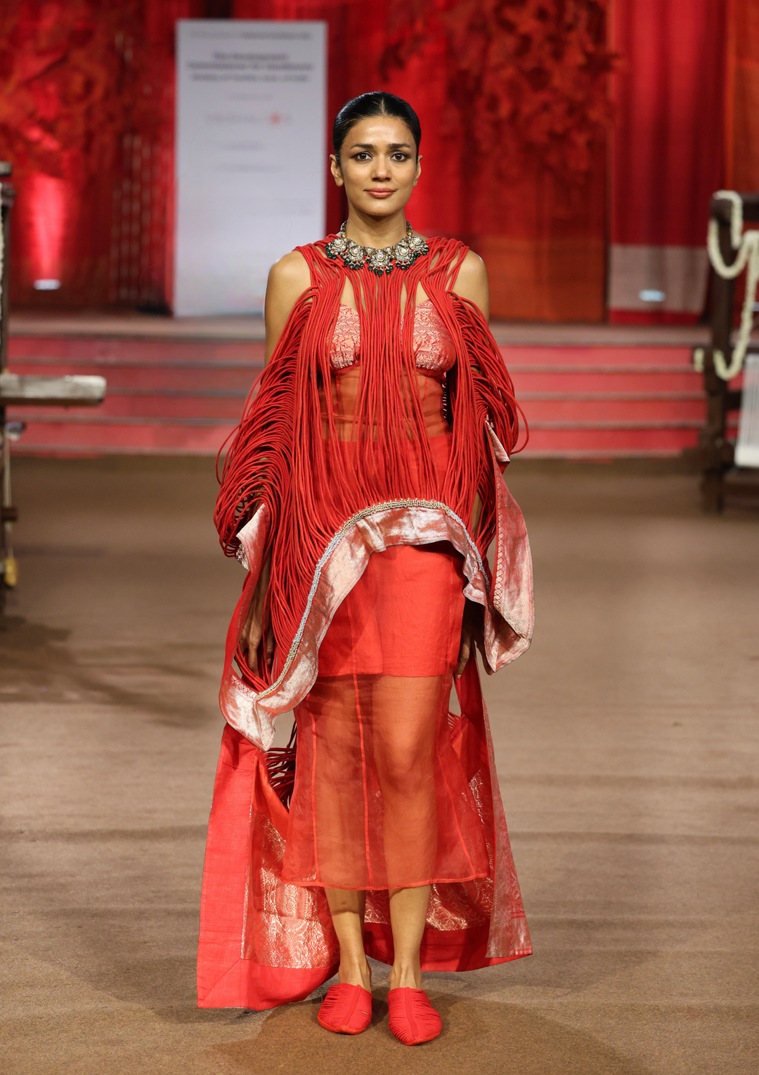 RED MIRAGE SET