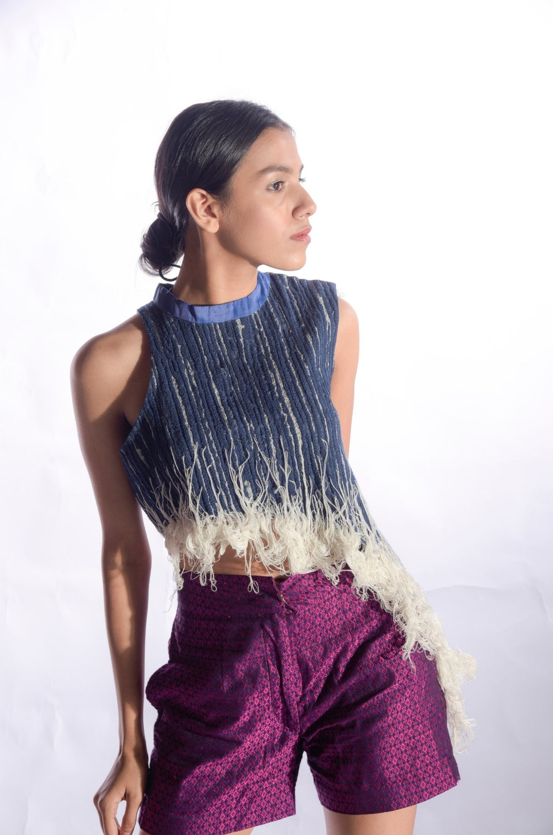 Cotton and Zari Closed Round Neck Threaded Top