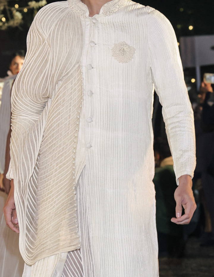 SALT DRAPED IVORY SET