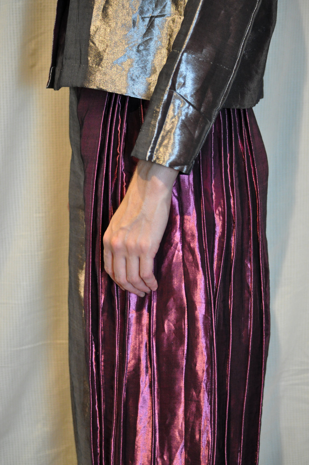 Metallic Dual-toned Cropped Jacket