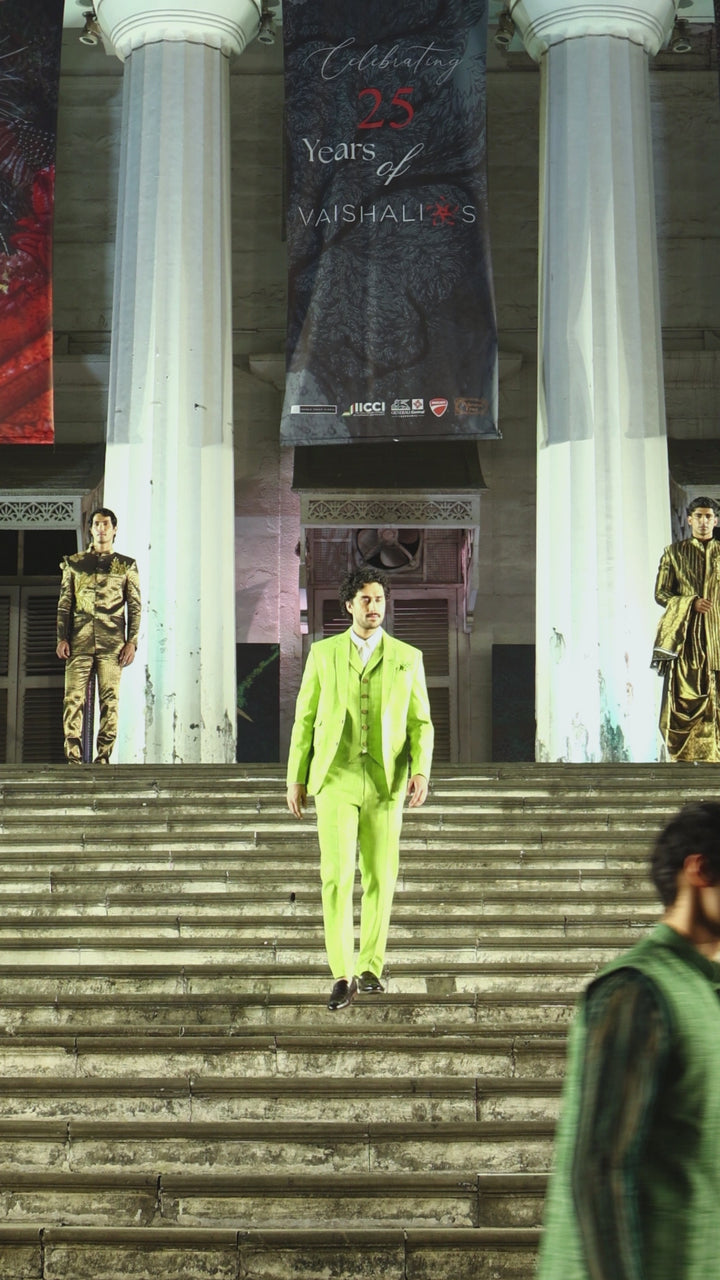 SPRING CANOPY SUIT SET