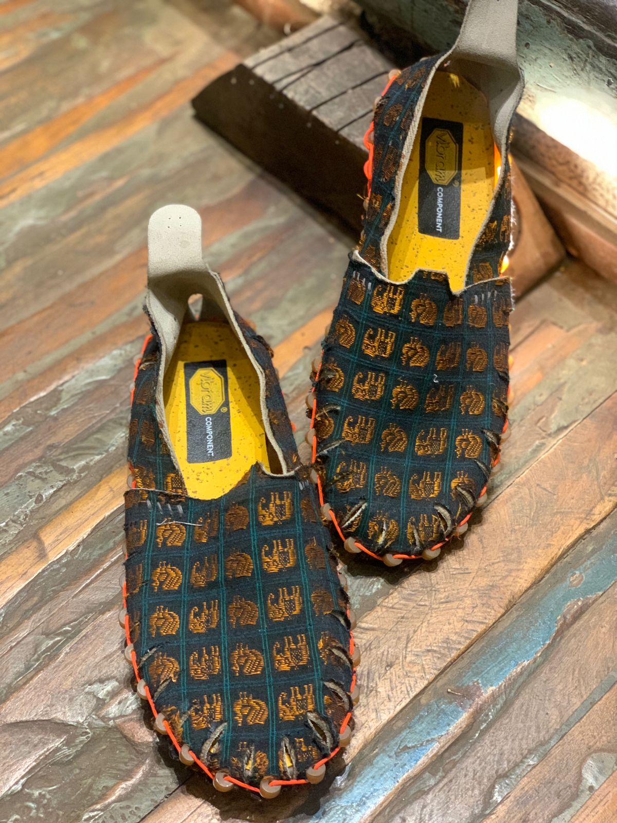 Elephant motif footwear